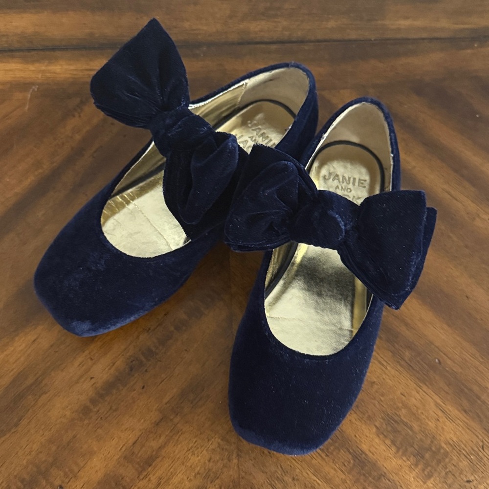 Janie and Jack Velvet Bow Ballet Flat - Picture 2 of 6